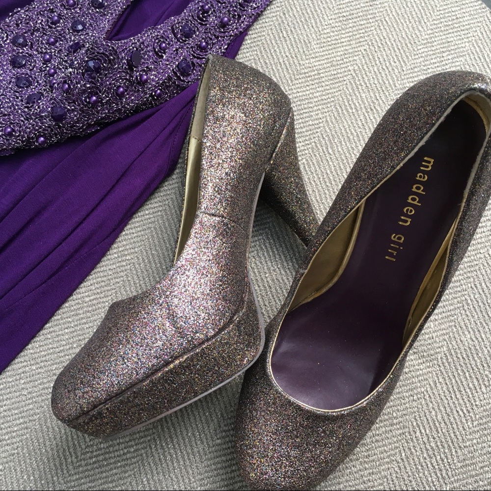 Madden Girl sparkly platform pumps